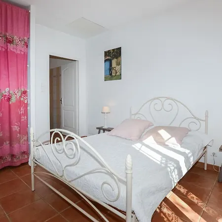 Stunning In With Wifi Semesterbostad