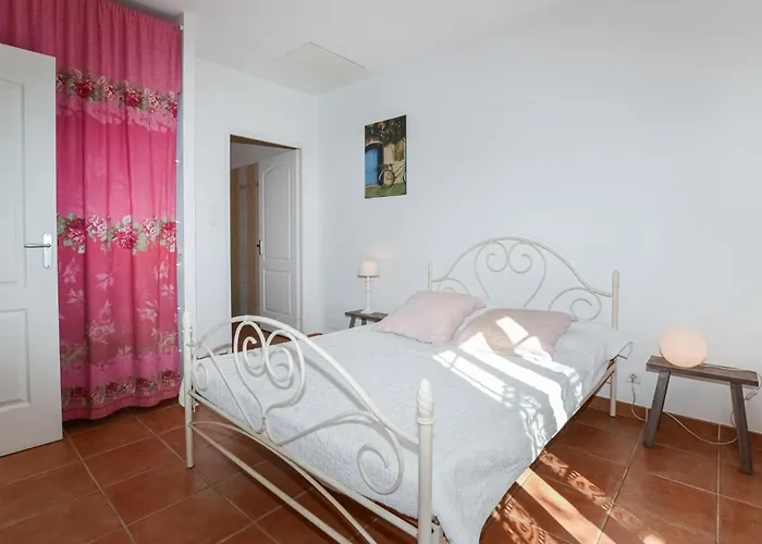 Stunning In With Wifi 度假居